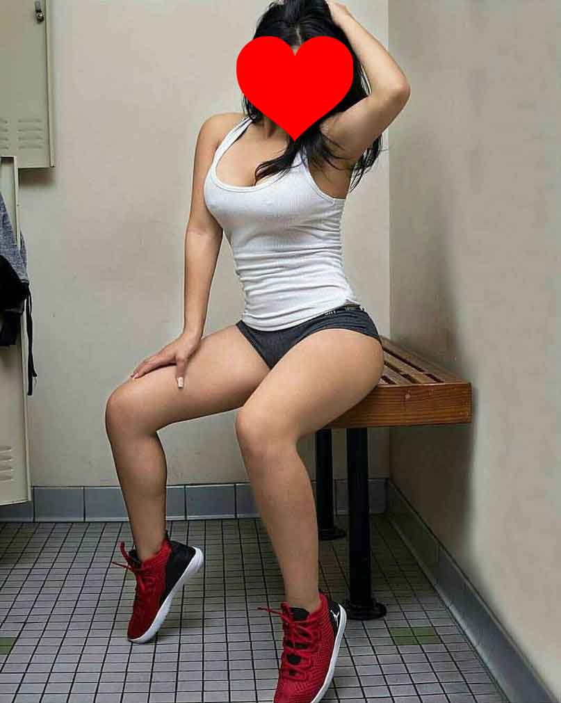 Karlo.in-Pune-Escorts